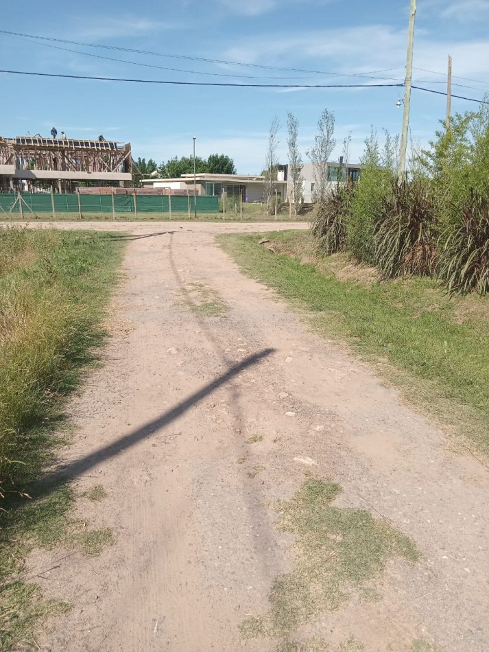 LOTE EN GENERAL RODRIGUEZ, CERCA DEL ACCESO OESTE