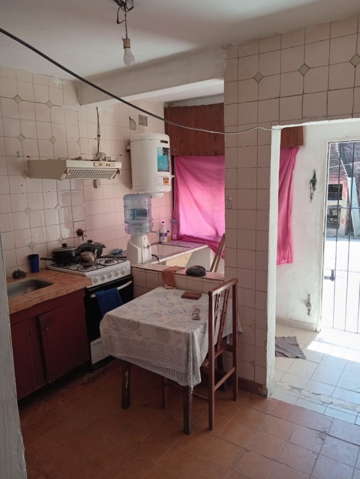 CASA EN VENTA EN JOSE C PAZ