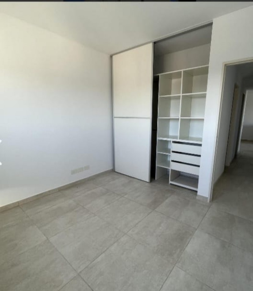 DEPARTAMENTO DE 3 AMBIENTES EN MUÑIZ