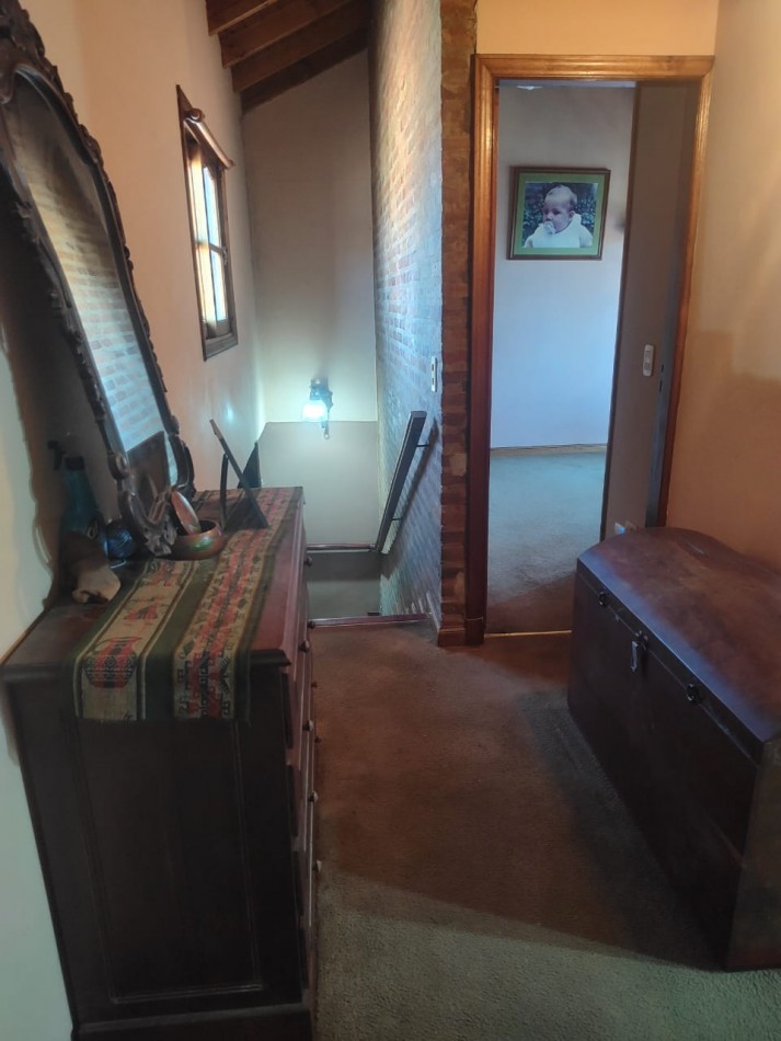 CASA EN VENTA CON PILETA EN DON TORCUATO 